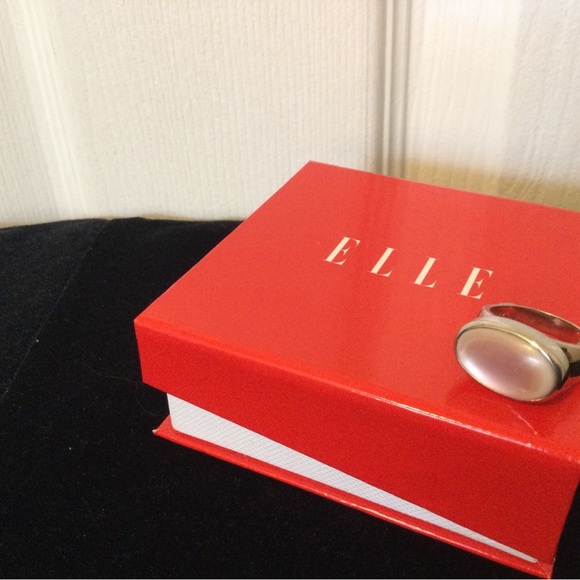 Elle Jewelry - ELLE Mother of Pearl Ring, Size 7
